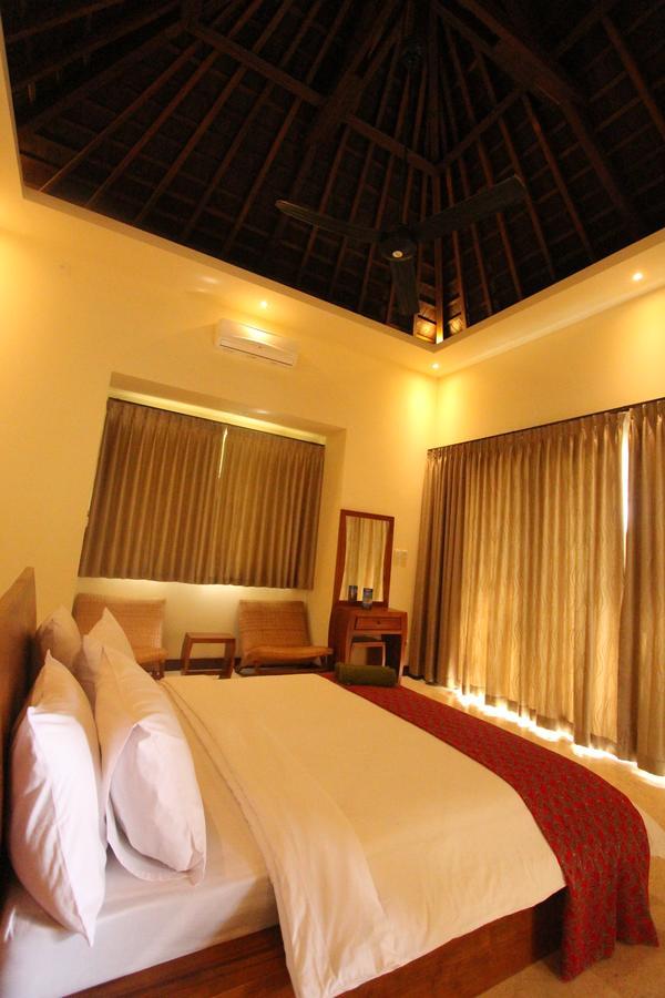Villa Marley Senggigi Bagian luar foto