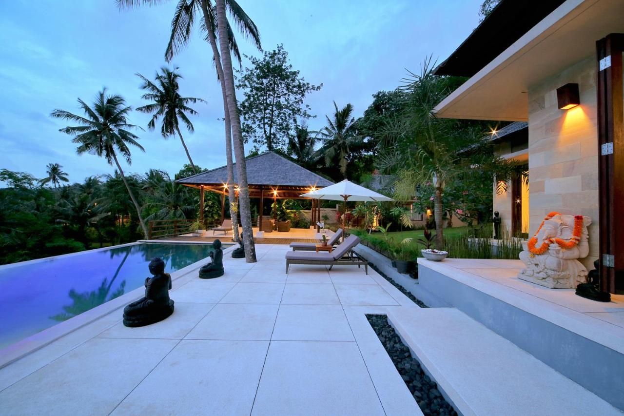 Villa Marley Senggigi Bagian luar foto